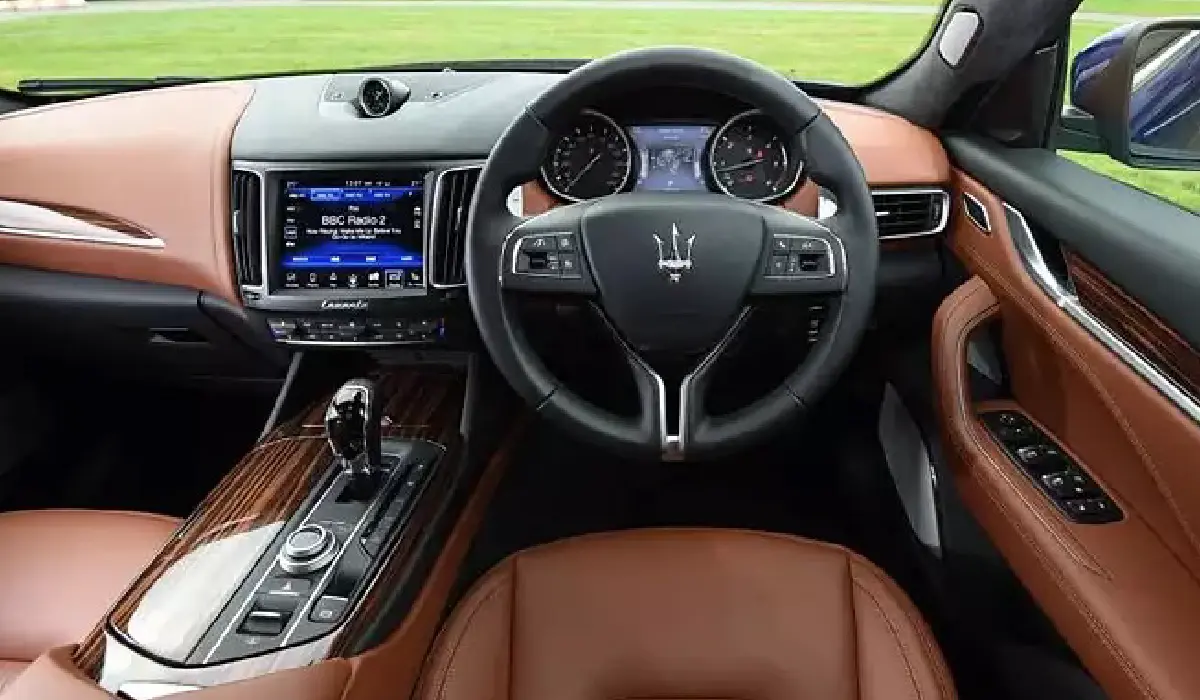 Maserati - Levante GranLusso - Car Rentals Near me - Used Cars Near me - Exclusive Concierge Club.webp
